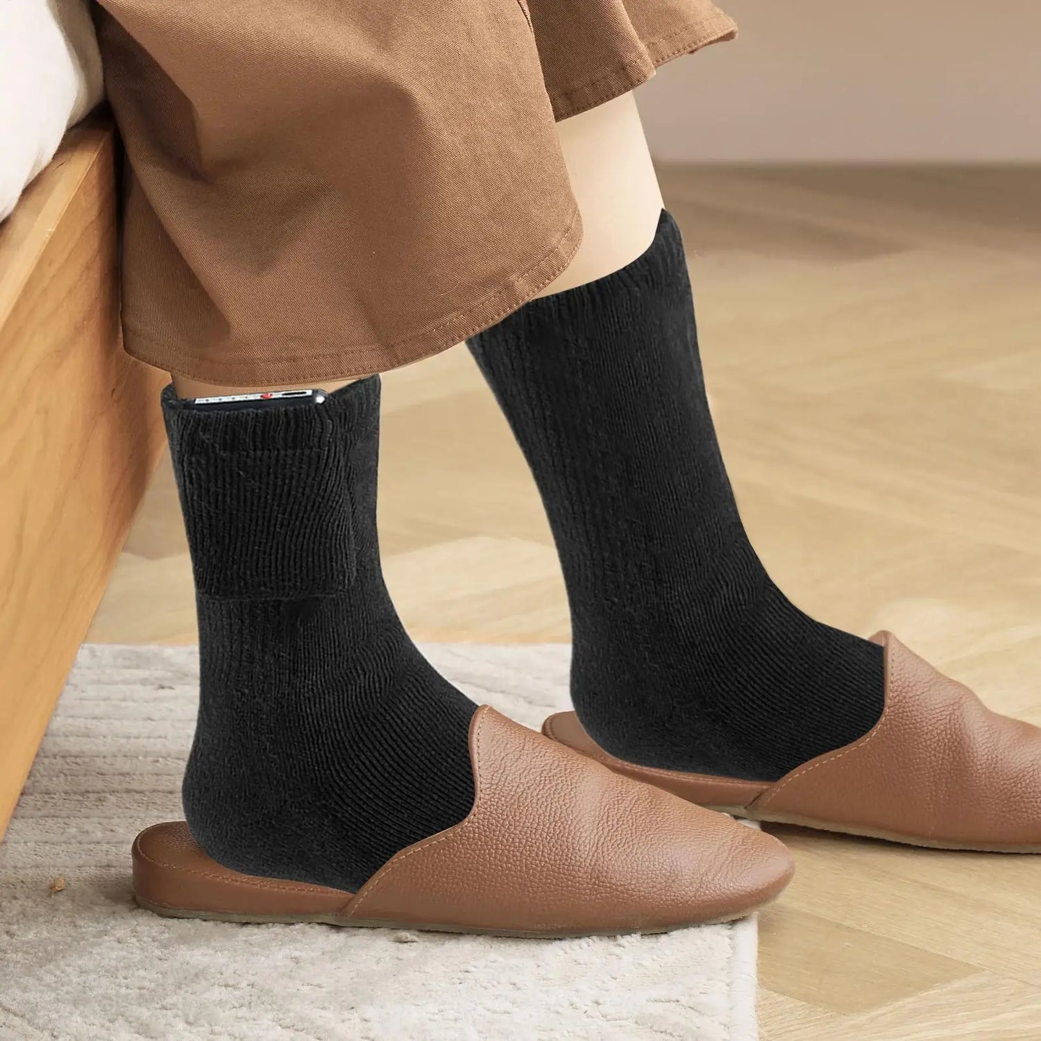 Heated Socks USB Electric Heating Warm Comfortable for Ski Snowboarding Winter Sports Outdoor Activities Travel Camping Home